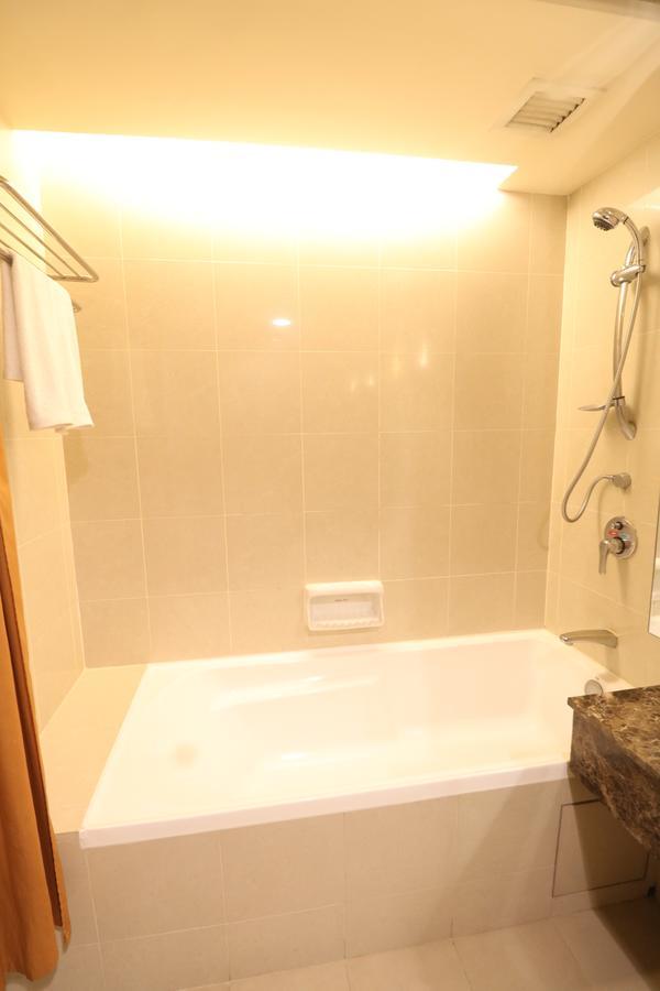 Millennium Suite At Pyramid Tower Petaling Jaya Zewnętrze zdjęcie