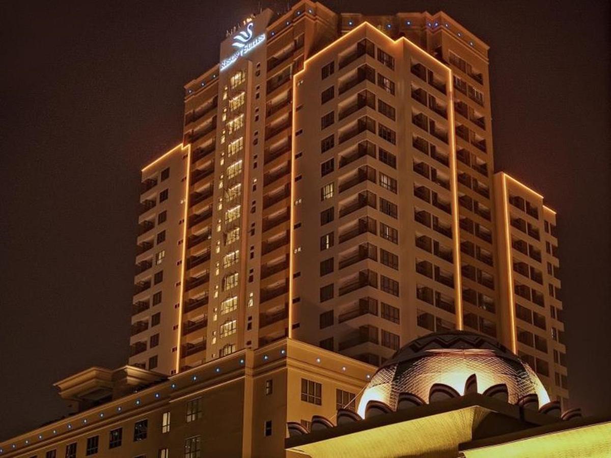 Millennium Suite At Pyramid Tower Petaling Jaya Zewnętrze zdjęcie