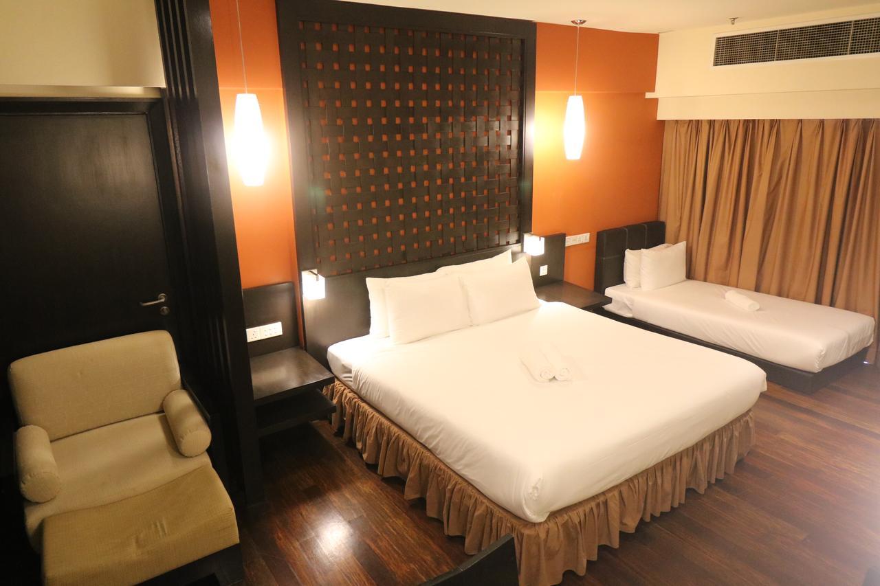 Millennium Suite At Pyramid Tower Petaling Jaya Zewnętrze zdjęcie